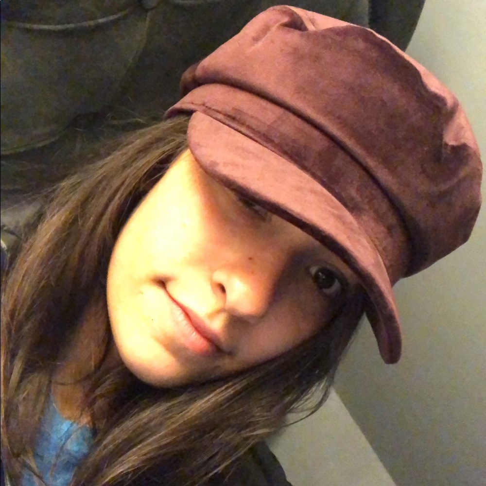 Wine colored bakers boy hat
